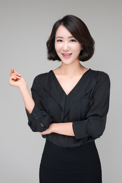 吕梁千佼填 国际高级纹绣师